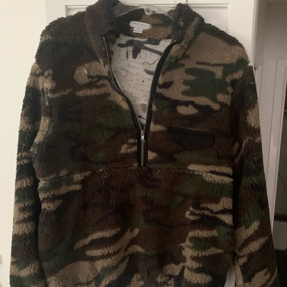 FAVLUX Jackets & Blazers - NWOT camouflage half zip pullover jacket size L